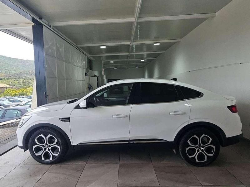 Usata Renault Arkana Intens 145 CV (106 kW) 2023 Bianco SUV