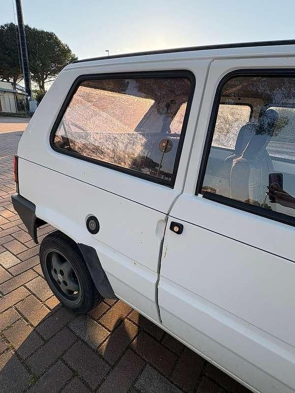 Begagnad Fiat Panda Young 39 HK (28 kW) 1998 Sedan
