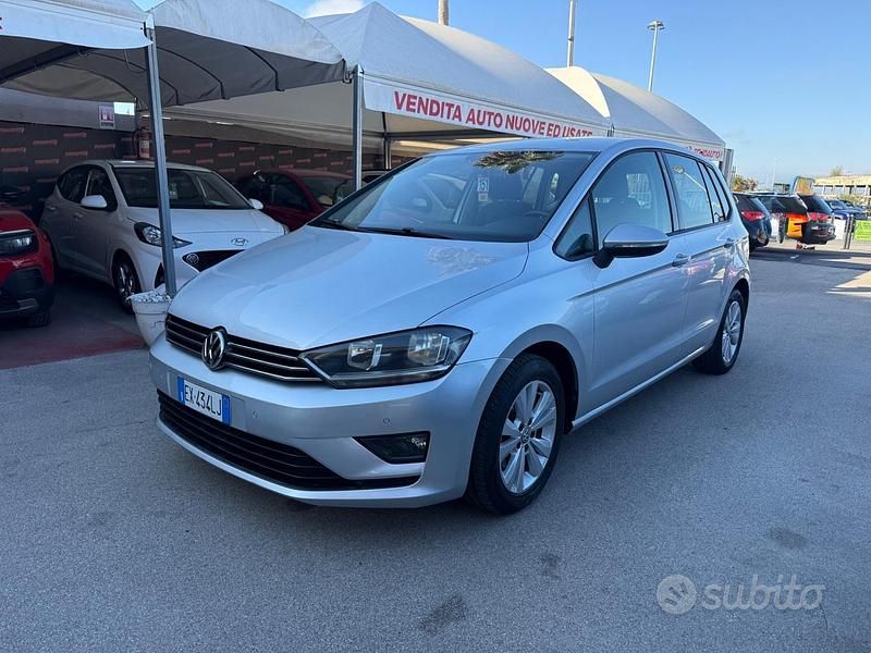 Usata VW Golf VII Highline 110 CV (80 kW) 2014 Grigio Station wagon
