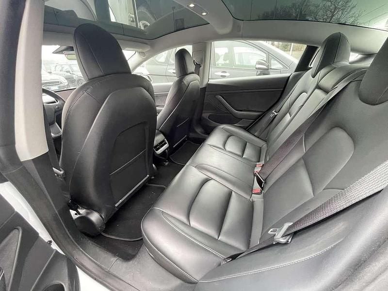 Usata Tesla Model 3 Standard Range 239 kW (325 CV) 2020 Bianco Berlina