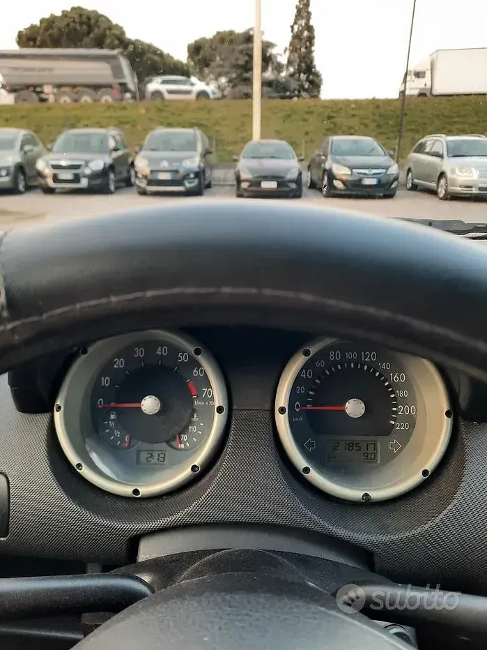 Gebraucht VW Polo Comfortline 75 PS (55 kW) 2000 Grün Limousine