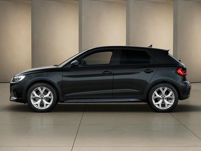 Usata Audi A1 Business 116 CV (85 kW) 2026 Nero mythos metallizzato SUV