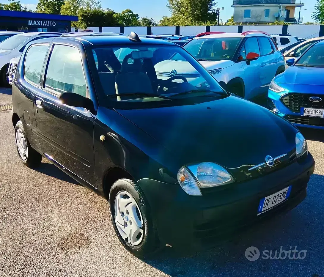 Usata Fiat 600 54 CV (39 kW) 2007 Utilitaria