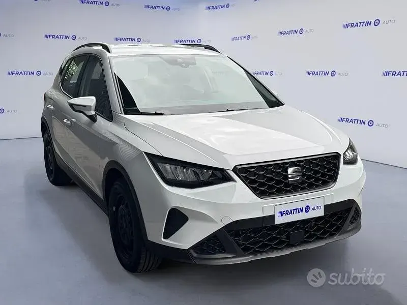 Usata Seat Arona Reference 95 CV (69 kW) 2025 Bianco SUV