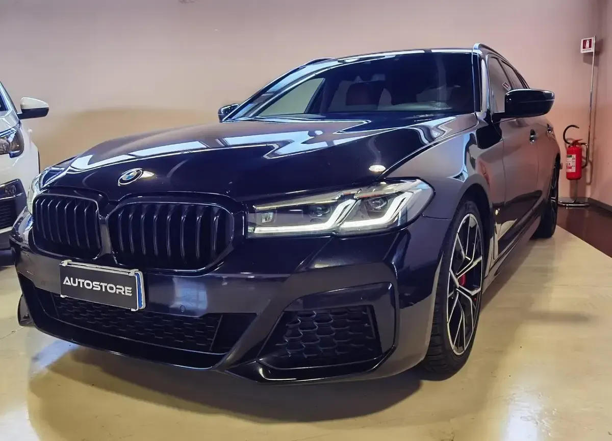 Usata BMW 520 M Sport 190 CV (139 kW) 2021 Nero Station wagon