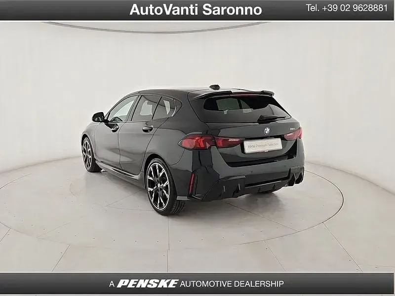 Usata BMW 118 M Sport 150 CV (110 kW) 2025 Nero Utilitaria