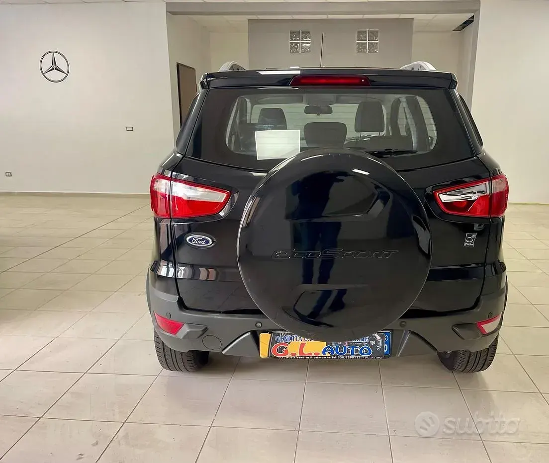 Begagnad Ford Ecosport Titanium 90 HK (66 kW) 2015 Svart SUV