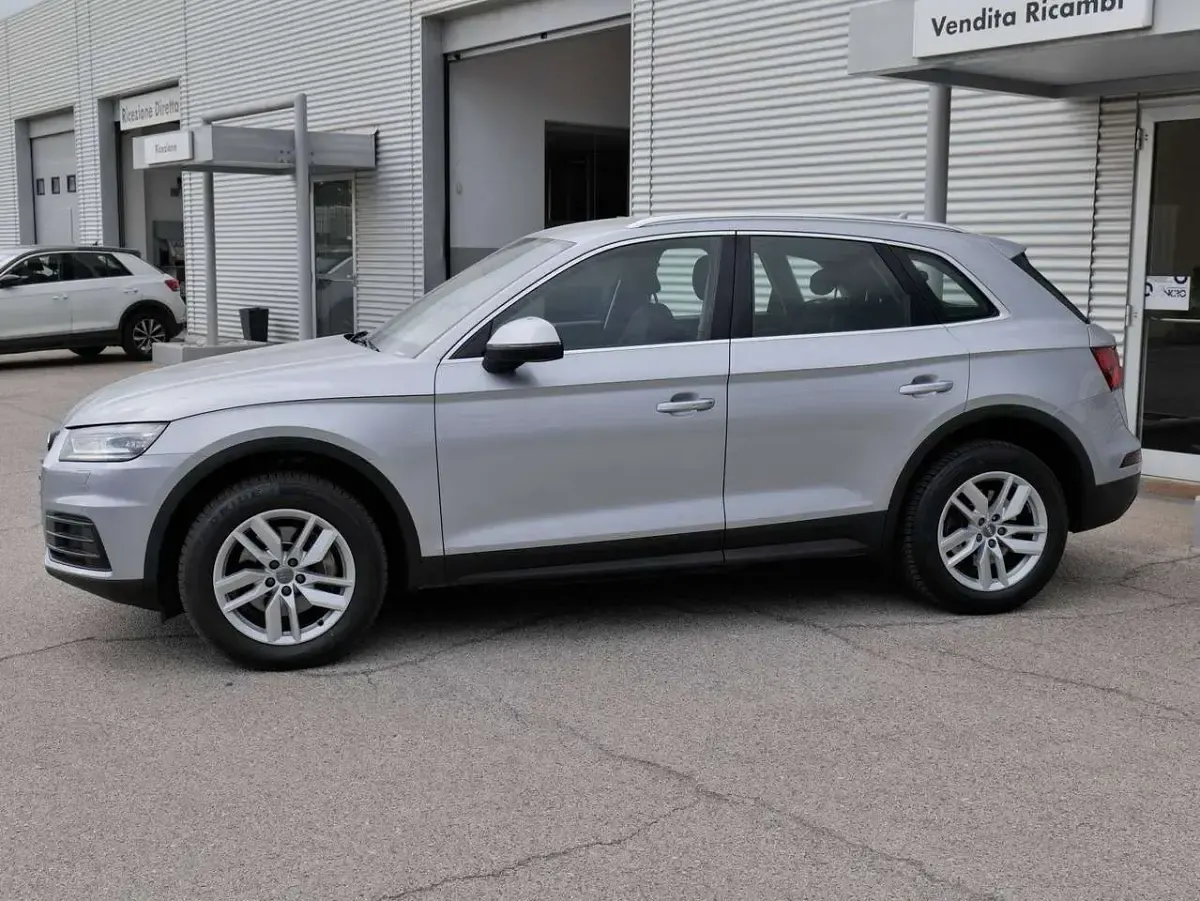 Usata Audi Q5 Business 190 CV (139 kW) 2018 Argento SUV