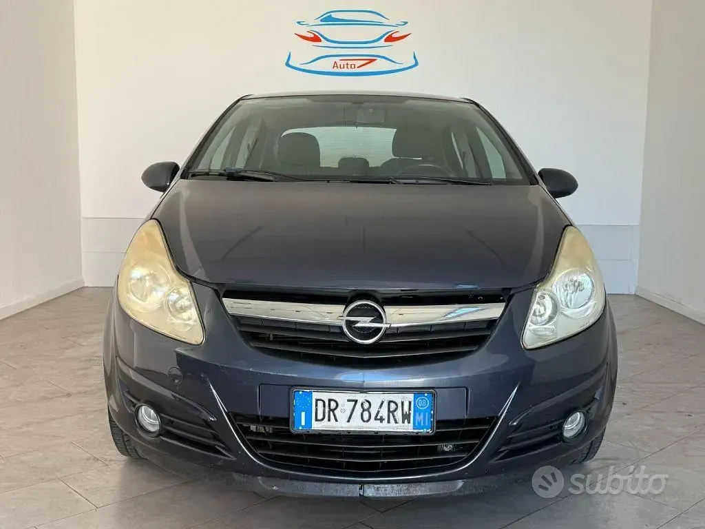 Usata Opel Corsa Cosmo 80 CV (58 kW) 2008 Utilitaria