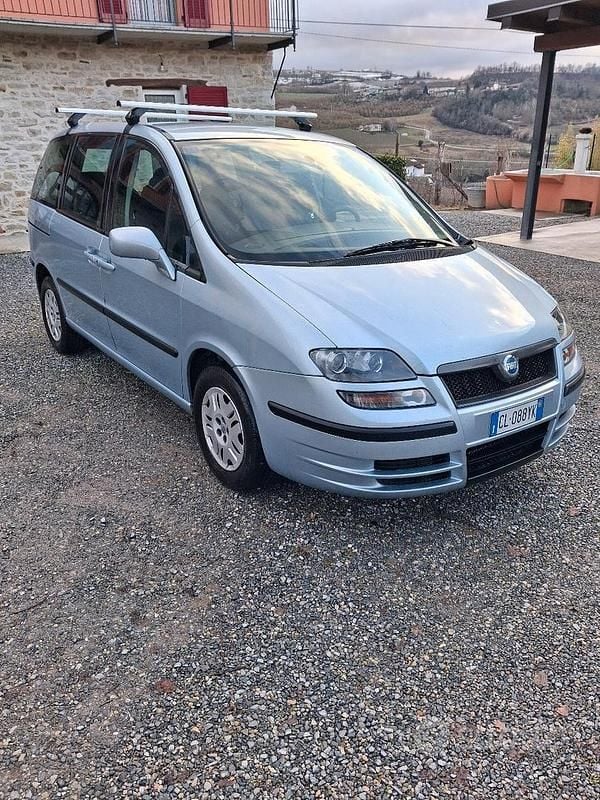Usata Fiat Ulysse 128 CV (94 kW) 2004 Monovolume