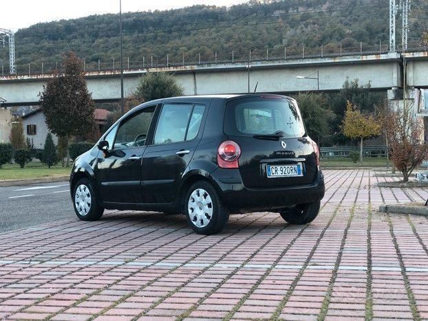 Usata Renault Modus 2005 Nero Monovolume