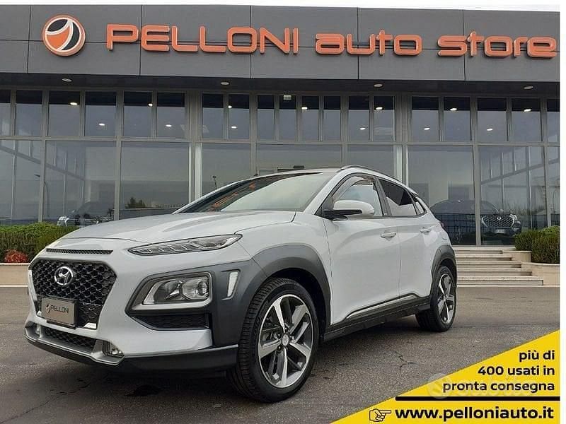 Usata Hyundai Kona Xpossible 136 CV (100 kW) 2019 Bianco / metallizzato SUV
