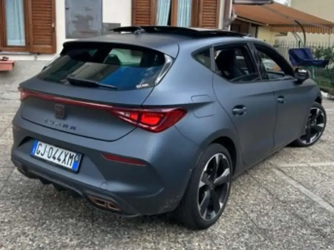 Usata Cupra Leon 150 CV (110 kW) 2022 Grigio Berlina