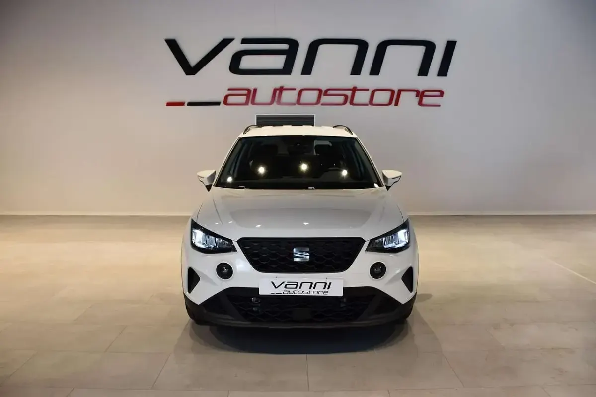 Usata Seat Arona Reference 95 CV (69 kW) 2025 Bianco SUV