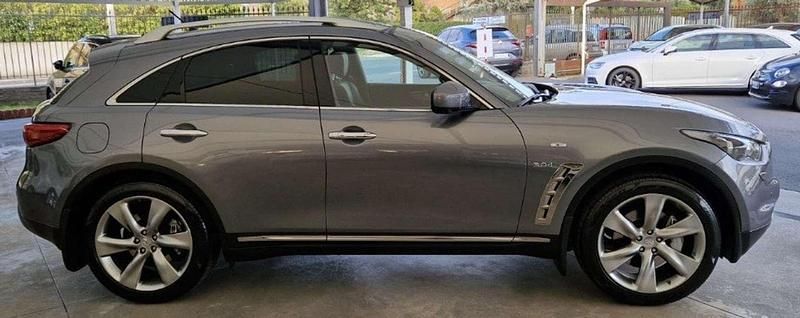Usata 2016 Infiniti QX70 Premium SUV | 28.000 € (Molto cara) - Immagine 1/4