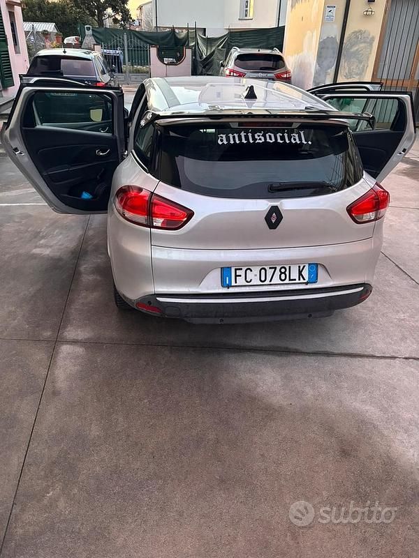 Usata Renault Clio GrandTour 90 CV (66 kW) 2016 Grigio Station wagon