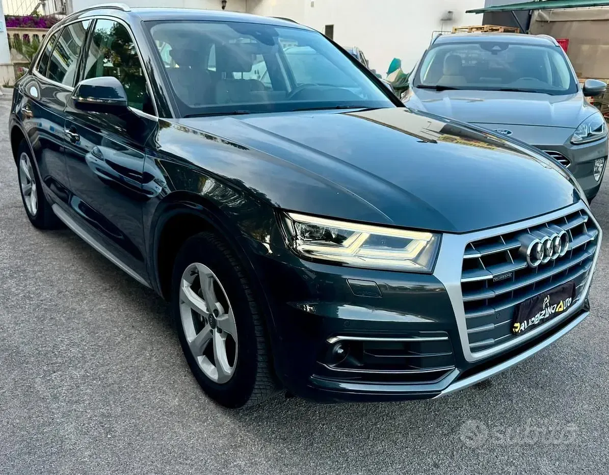 Usata Audi Q5 Business 190 CV (139 kW) 2020 Grigio SUV