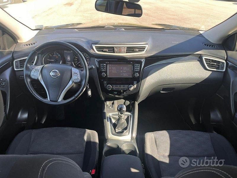 Usata Nissan Qashqai Acenta 110 CV (80 kW) 2016 Nero SUV