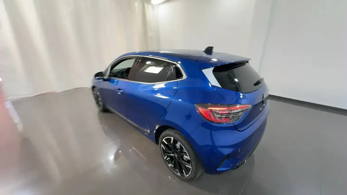 Nuova Renault Clio Techno 101 CV (74 kW) 2025 Blu iron Utilitaria