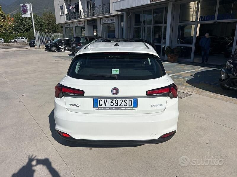 Usata Fiat Tipo 131 CV (96 kW) 2024 Bianco Berlina