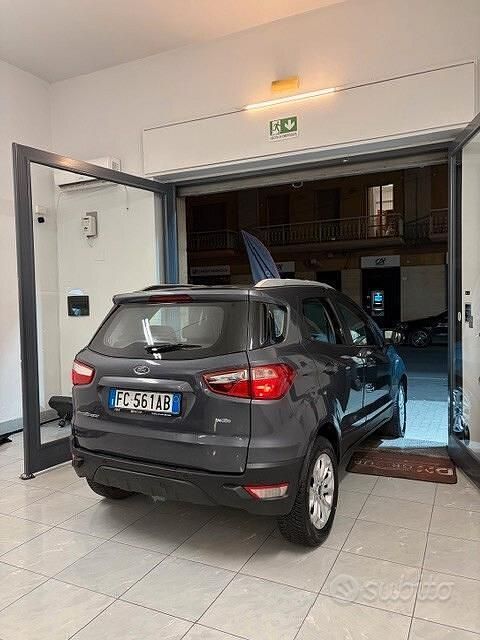 Usata Ford Ecosport Titanium S 95 CV (69 kW) 2016 Grigio SUV
