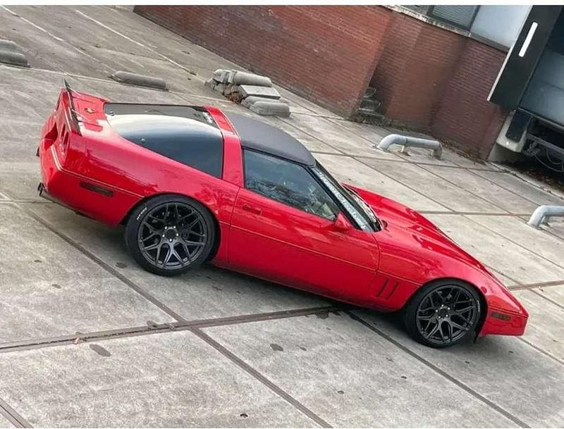 Usata Corvette C4 204 CV (150 kW) 1984 Rosso Cabrio