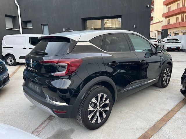 Usata Renault Captur Techno 90 CV (66 kW) 2024 Nero SUV