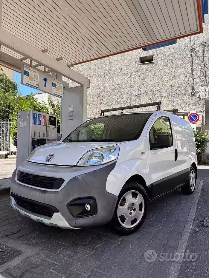 Usata Fiat Fiorino 95 CV (69 kW) 2017 Bianco Monovolume
