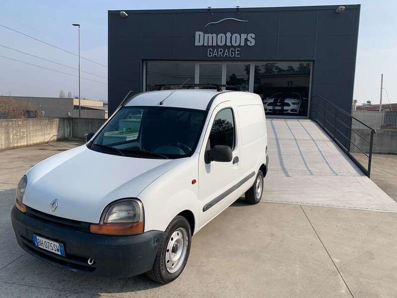 Bianco Usata 2000 Renault Kangoo Monovolume | 2990 € (Buon prezzo) - Immagine 1/4