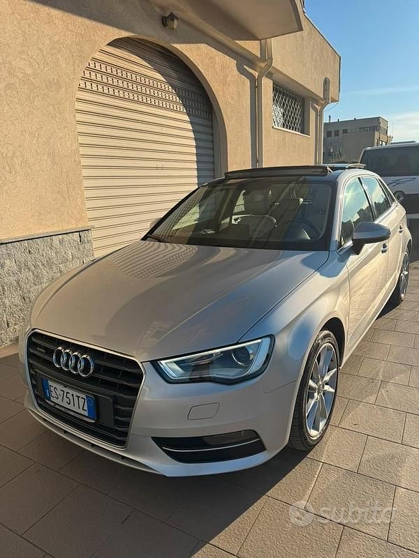 Usata Audi A3 Attraction 150 CV (110 kW) 2013 Grigio Berlina