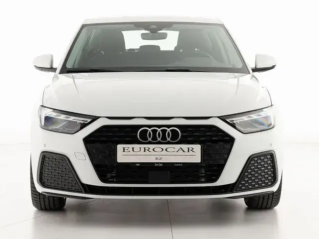 Nuova Audi A1 Sportback Business 116 CV (85 kW) 2026 Bianco ghiaccio metallizzato Utilitaria