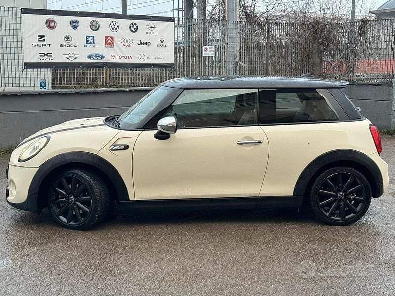 Usata Mini Cooper S Hype 191 CV (140 kW) 2016 Beige Utilitaria