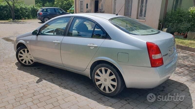 Usata Nissan Primera Acenta 116 CV (85 kW) 2004 Grigio Berlina