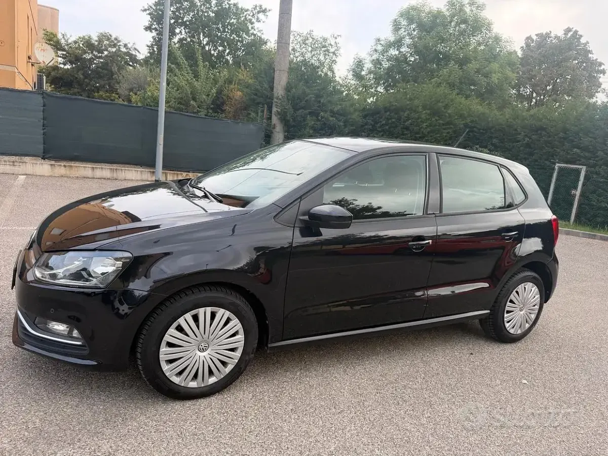 Usata VW Polo 90 CV (66 kW) 2017 Nero Berlina