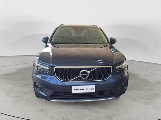 Usata Volvo XC40 95 CV (69 kW) 2021 Blu SUV