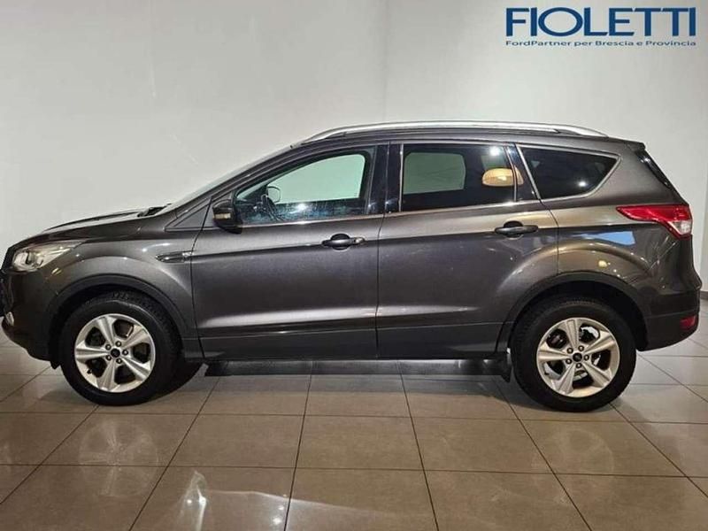 Usata Ford Kuga S 120 CV (88 kW) 2016 Grigio SUV