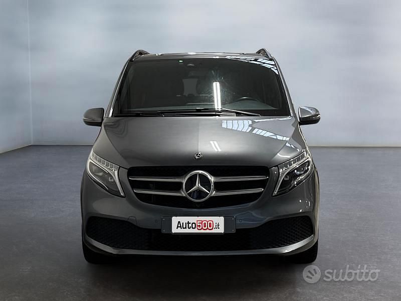 Usata Mercedes V250 Avantgarde 190 CV (139 kW) 2020 Grigio Monovolume