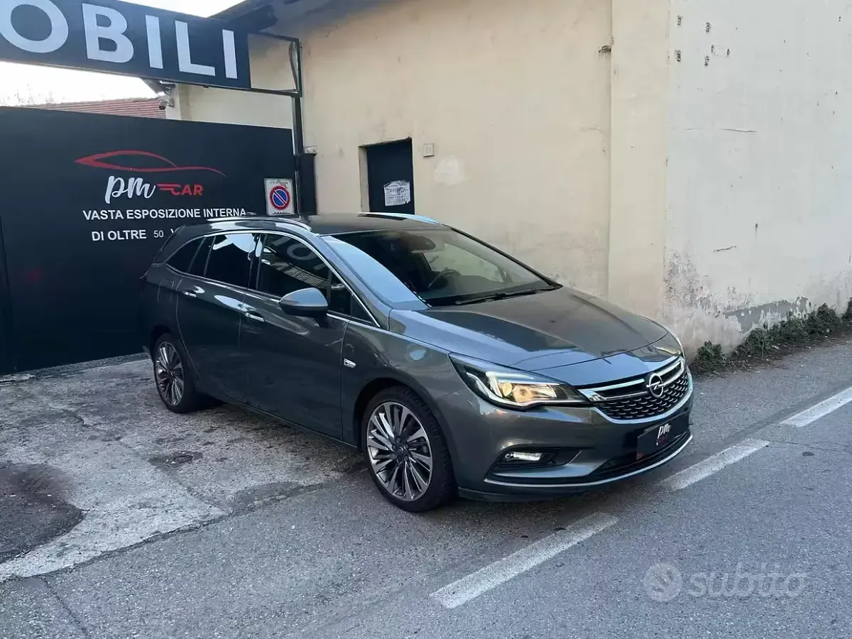 Usata Opel Astra Innovation 110 CV (80 kW) 2019 Grigio Station wagon