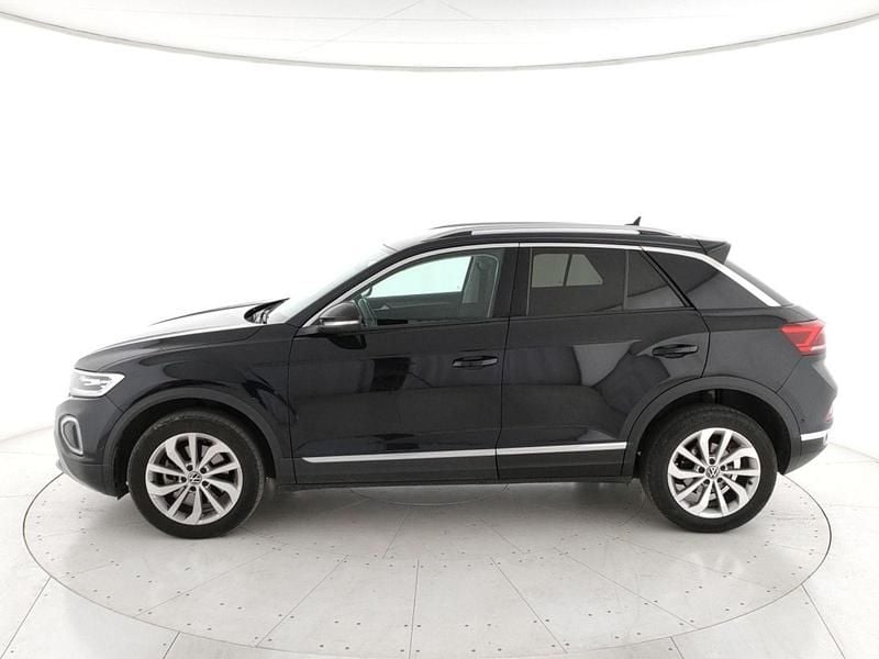 Usata VW T-Roc Style 150 CV (110 kW) 2023 Nero SUV