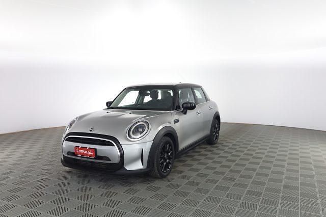 Usata Mini Cooper Classic 135 CV (99 kW) 2023 Argento Utilitaria