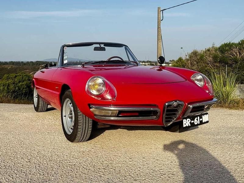 Usata Alfa Romeo Spider 131 CV (96 kW) 1967 Rosso Cabrio