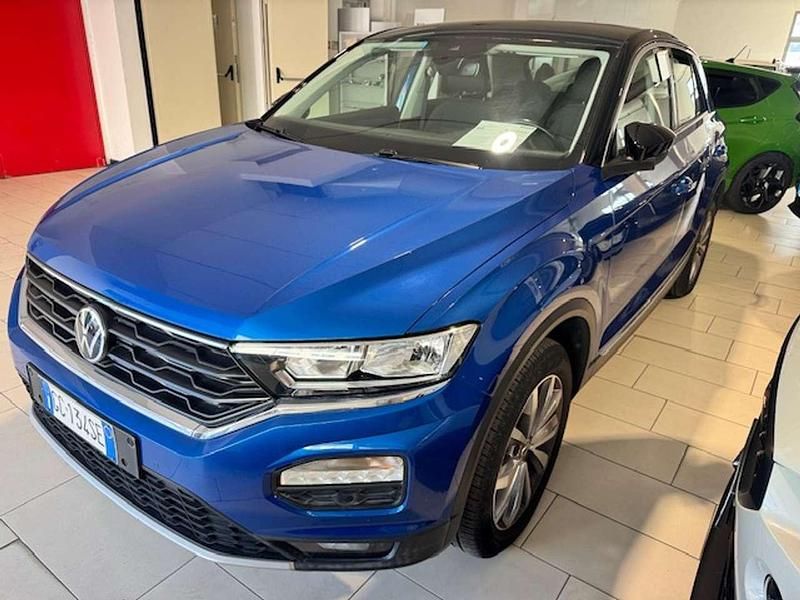 Usata VW T-Roc Business 116 CV (85 kW) 2020 Blu/azzurro SUV
