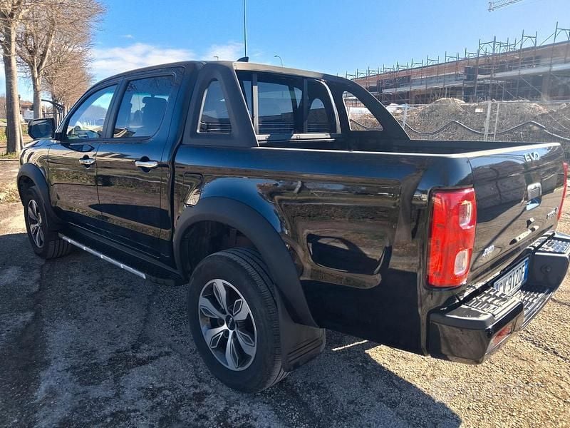 Usata EVO Cross 4 2024 Nero Pick-up