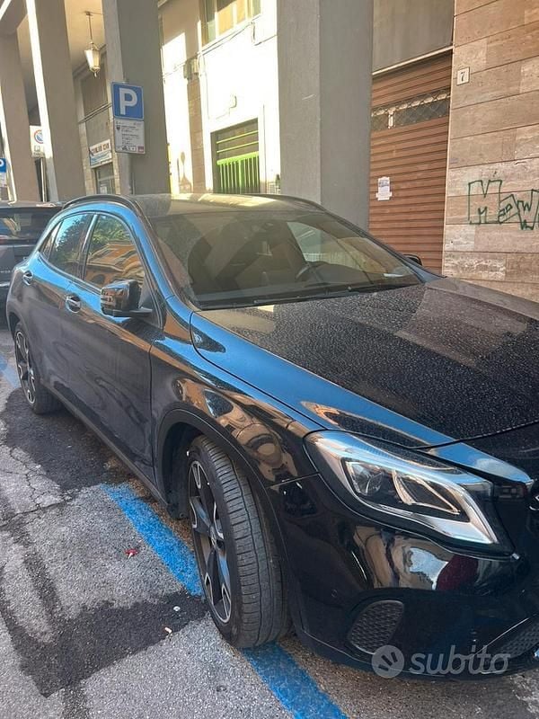 Usata Mercedes GLA180 Urban 2020 Nero SUV
