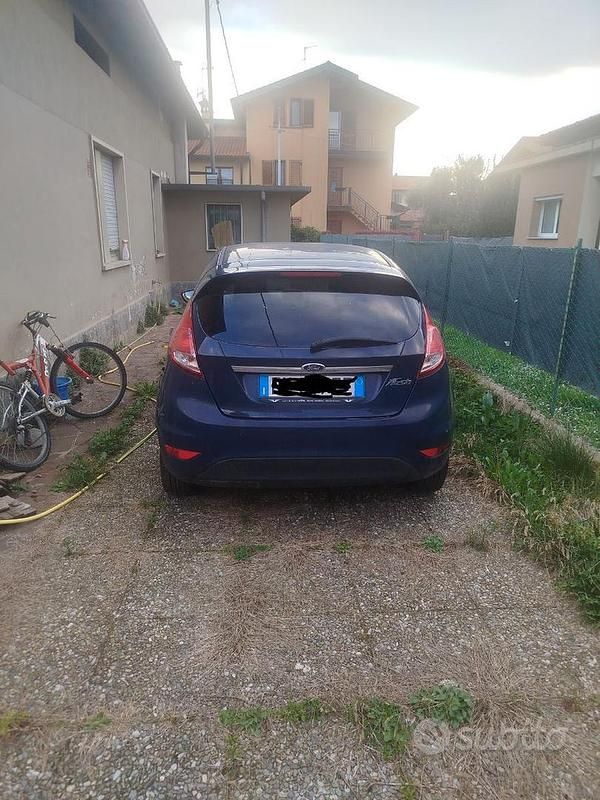 Usata Ford Fiesta Titanium 2014 Blu Utilitaria