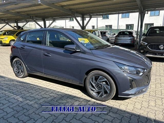 Nuova Hyundai i20 79 CV (58 kW) 2025 Blu/azzurro(met.) Berlina
