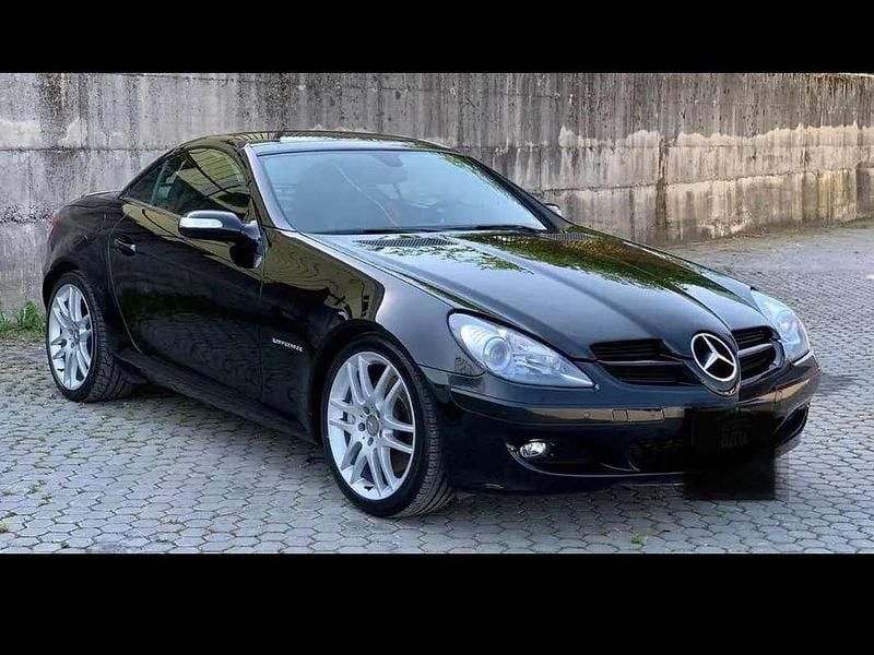 Usata Mercedes SLK200 163 CV (119 kW) 2007 Nero Cabrio