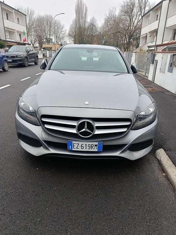 Usata 2015 Mercedes C180 Exclusive Tre volumi | 11.500 € (Super prezzo) - Immagine 1/4