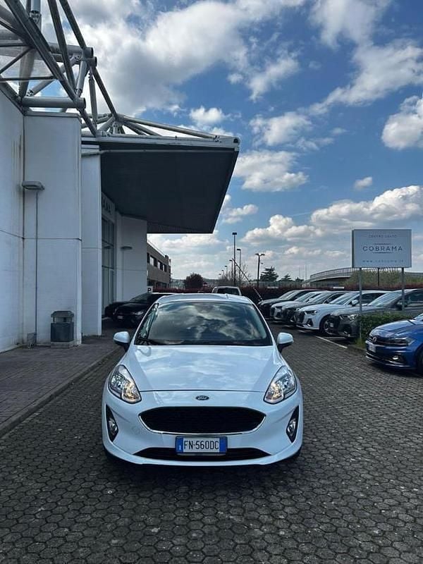 Usata Ford Fiesta Titanium 84 CV (61 kW) 2018 Bianco Utilitaria
