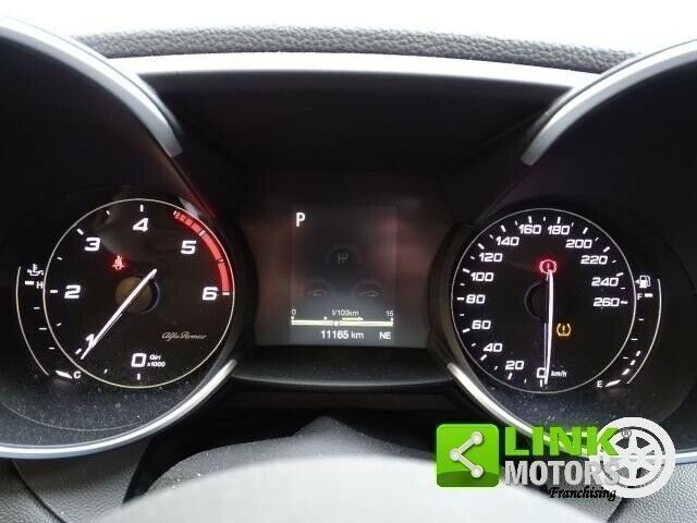 Usato 2018 Alfa Romeo Giulia 2 1 Diesel 136 Cv 21 800